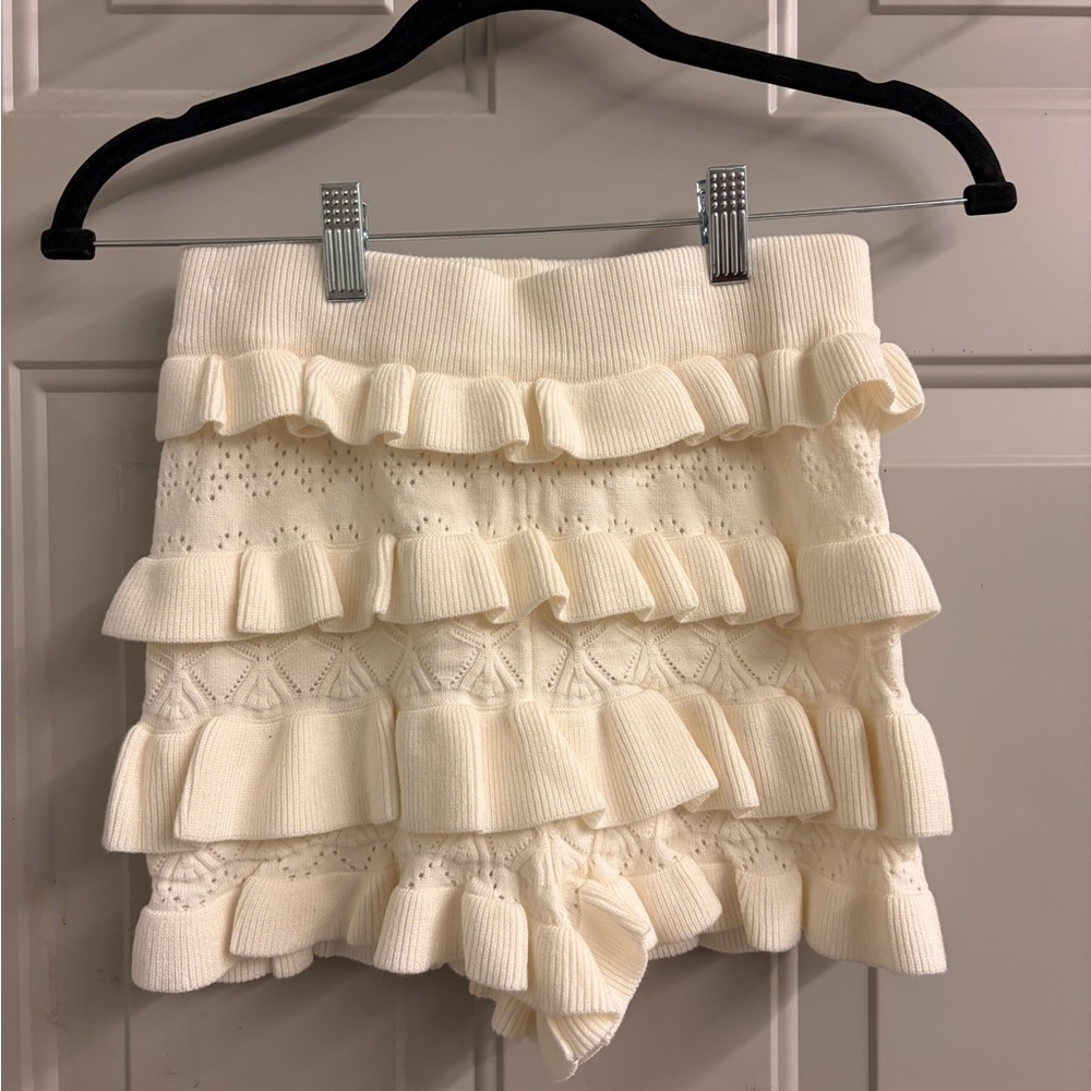 Cream Ruffled Knit Shorts